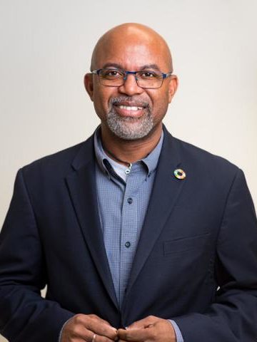Dr Gary Jackson