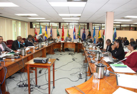 Caricom urged to diversify energy sources despite drop in oil prices