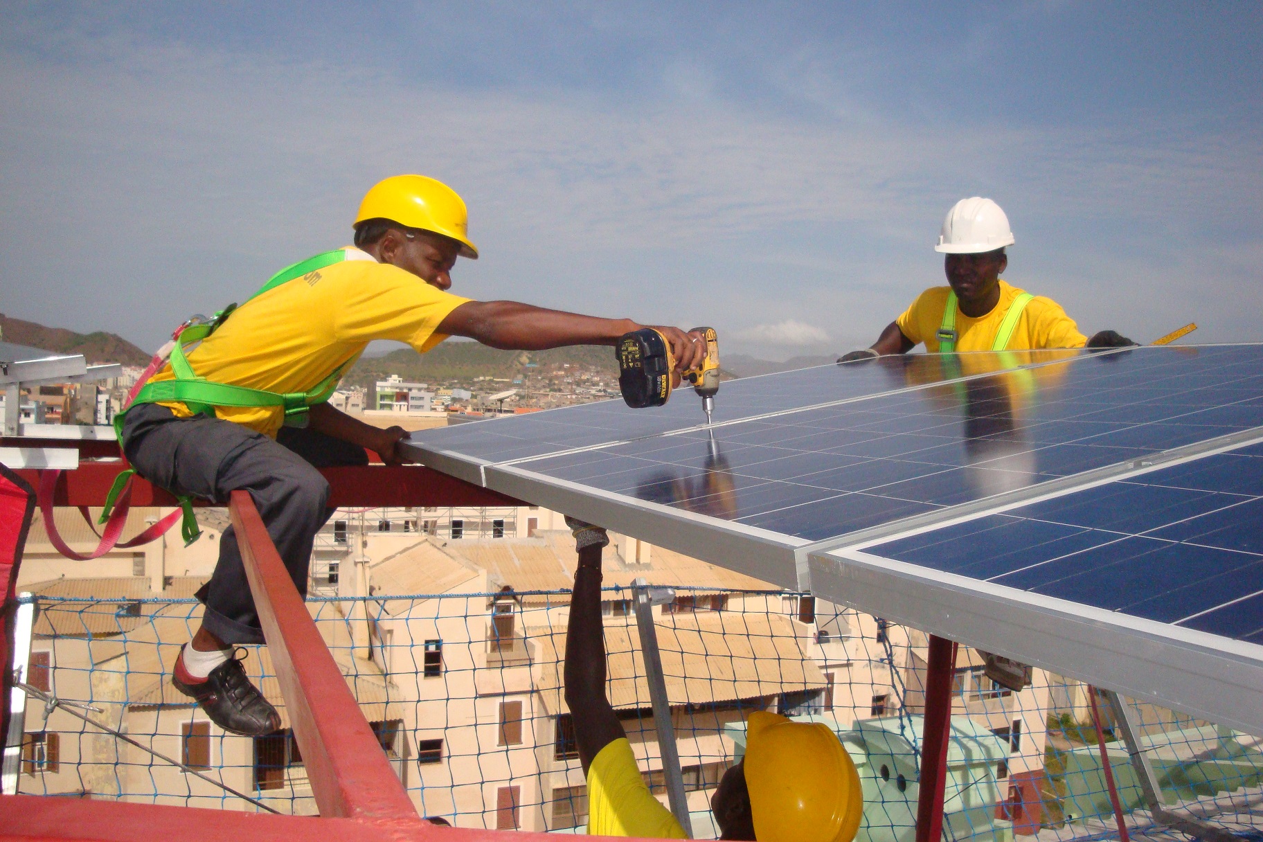 Launch of the International Network of Solar Technology and Application Resource Centres (STAR C) within the GN-SEC