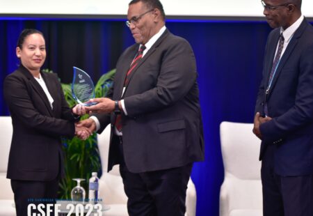Earlington “Earl” Barrett receives Energy Achievement Award